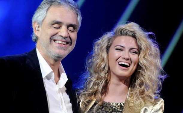 Andrea Bocelli y Tori Kelly brillaron en el escenario de los MTV EMA 2015