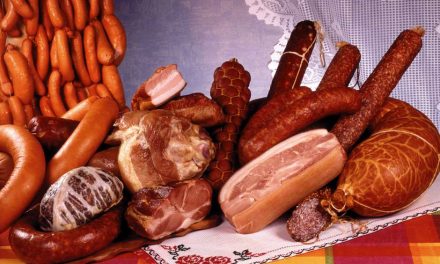 La OMS declara como cancerígena la carne procesada