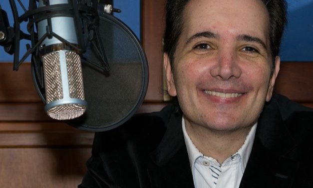 Radio Universo del Espectaculo, cumplio 14 años y siempre en 1er Lugar