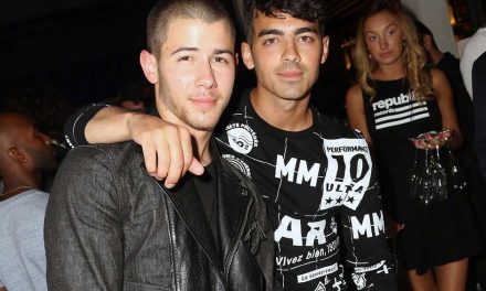 Joe Jonas acepta que les gusta visitar los bares gay