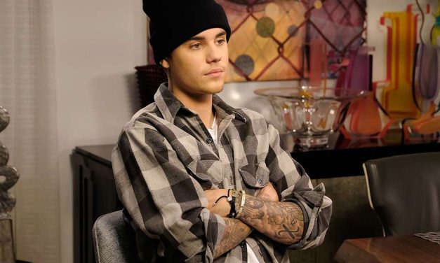 Justin Bieber no quiere tener nada que ver con Charlie Sheen