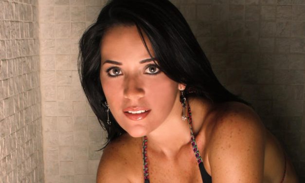 La recordada Ex Tigrita Merly Borrás le canta a Venezuela con »Mi esperanza esta en Ti»