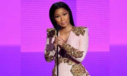 Nicki Minaj hizo historia en la entrega de premios American Music Awards 2015