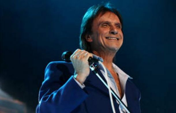 Alejandro Sanz, Carlos Vives y Romeo Santos rendirán tributo a Roberto Carlos