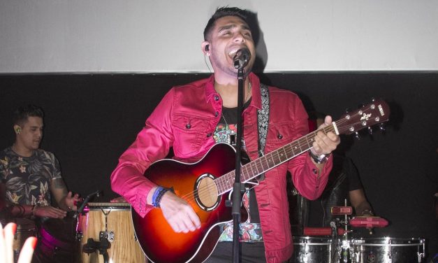 Ronald Borjas y su romanticismo tropical enamoraron en Íntimos (+Fotos)