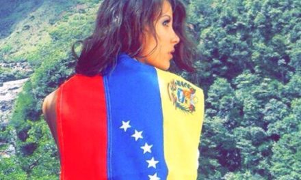 Stefanía Fernández: Vine a votar porque quiero formar parte de la historia del cambio de mi país