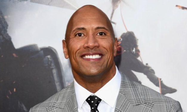 Dwayne Johnson y Dany García producirán serie sobre el draft de la NFL