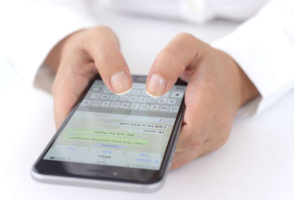 Ahora podrás ver tus fondos de Whatsapp en 3D