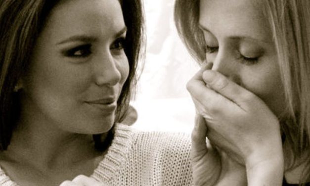 Eva Longoria posa como lesbiana para luchar contra la homofobia (+Fotos)