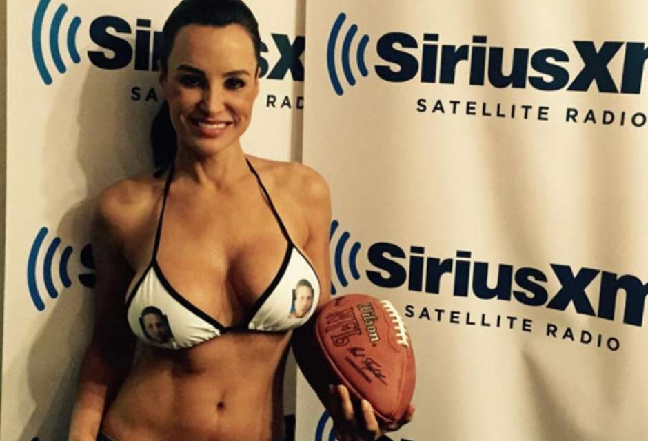 Lisa Ann, de estrella porno a comentarista de la NFL