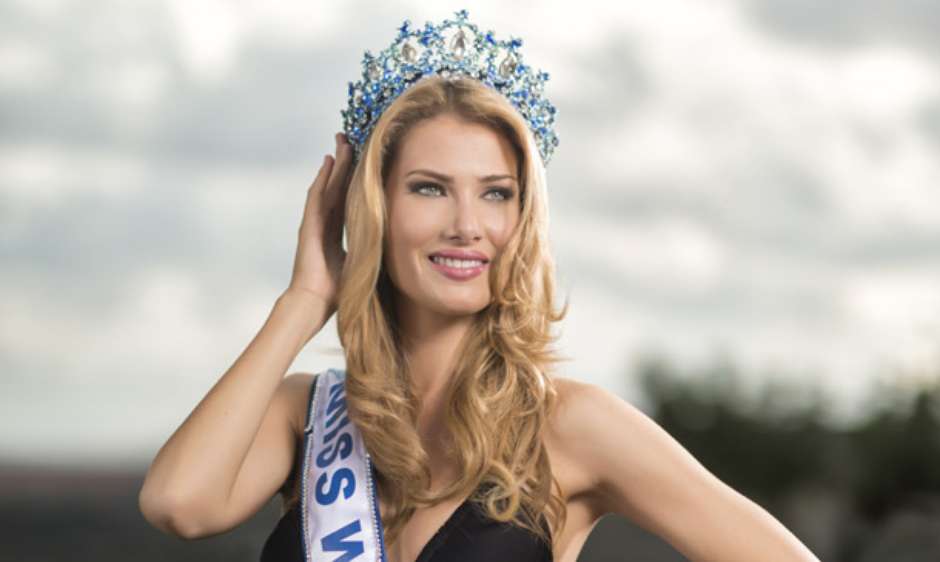 Mireia Lalaguna, Miss Mundo 2015 confesó haber hecho trampa para ganar