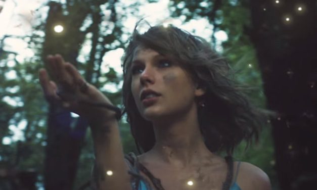 Taylor Swift lanzó su nuevo video, »Out Of The Woods»
