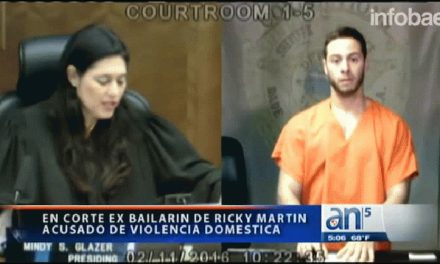 Compareció ante la Justicia el bailarín de Ricky Martin acusado de golpear a su ex novia