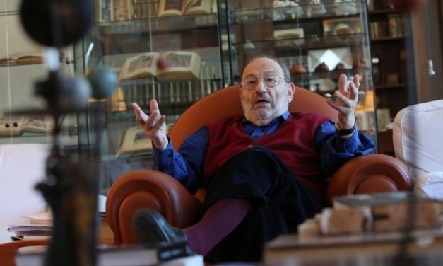Falleció el escritor Umberto Eco