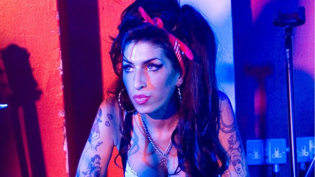 #Oscars ¡’Amy’ gana como Mejor Documental!