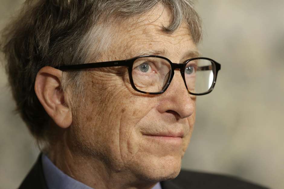 Bill Gates da la razón al FBI para pedir que Apple hackee iPhone