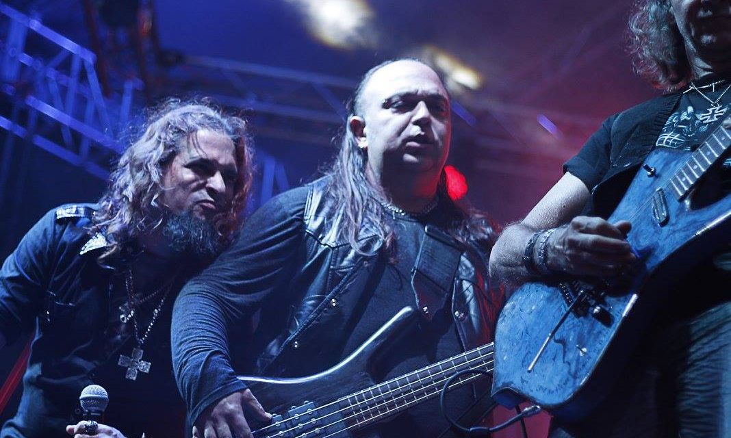 Arkangel rinde homenaje a Alfredo Escalante