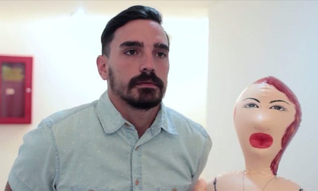 Venezolana habla sobre el maltrato a la mujer con su cortometraje universitario (+Video)