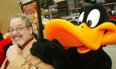 Muere Joe Alaskey, la voz de Bugs Bunny y el Pato Lucas