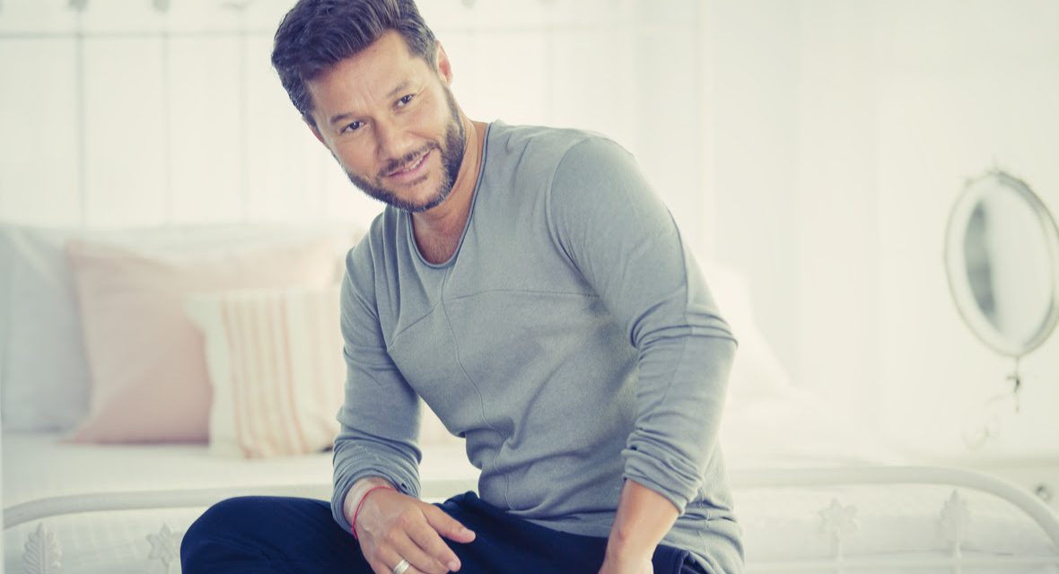 Diego Torres presenta »Iguales» en el Sorteo oficial de la Copa America Centenario 2016