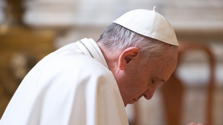 El papa Francisco condenó la »violencia ciega» de los atentados en Bruselas