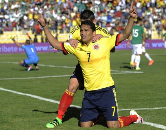 Colombia saca otro triunfo en Bolivia con un gol agónico