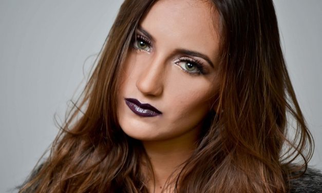 Sara Gómez presenta su sencillo »Esta Historia»