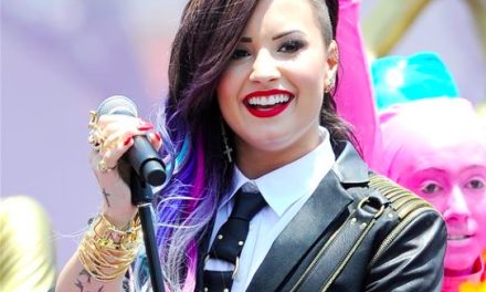 Demi Lovato recibirá un premio por su compromiso con la comunidad LGBT