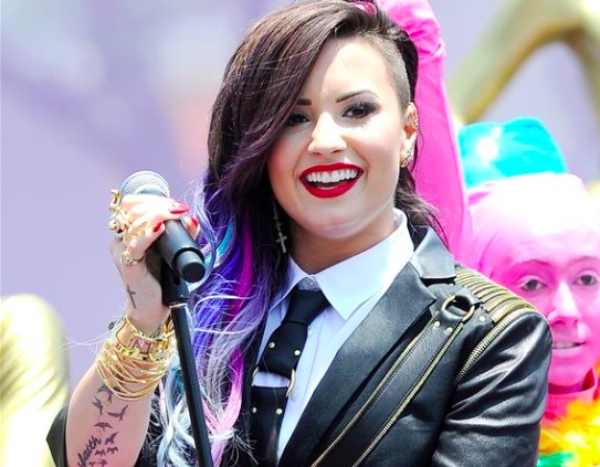 Demi Lovato recibirá un premio por su compromiso con la comunidad LGBT