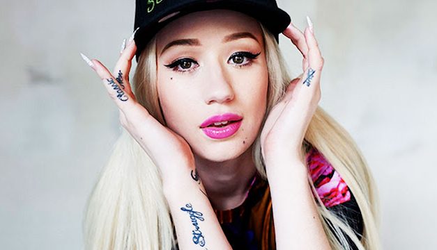 Iggy Azalea confiesa que canceló su gira por un problema psicológico.