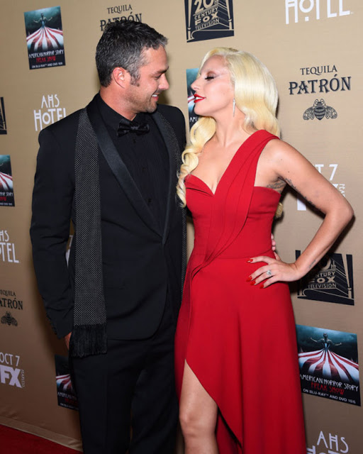 Lady Gaga se habria casado en secreto