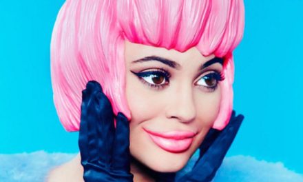 Kylie Jenner, posa como una muñeca de plástico en portada de la revista »Paper» (+Fotos)