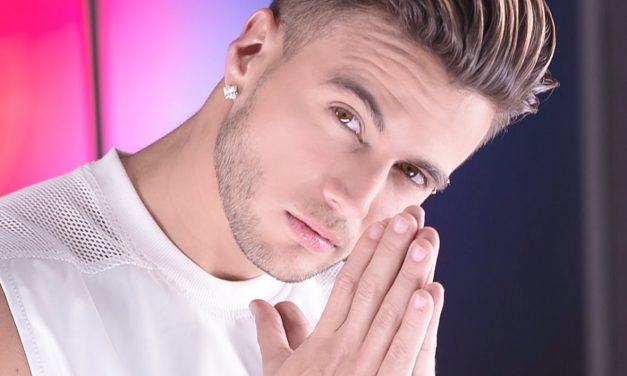 ¡La canción de Gustavo Elís rompió record!