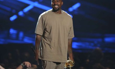 Admirador demanda a Kanye West y Tidal por nuevo álbum