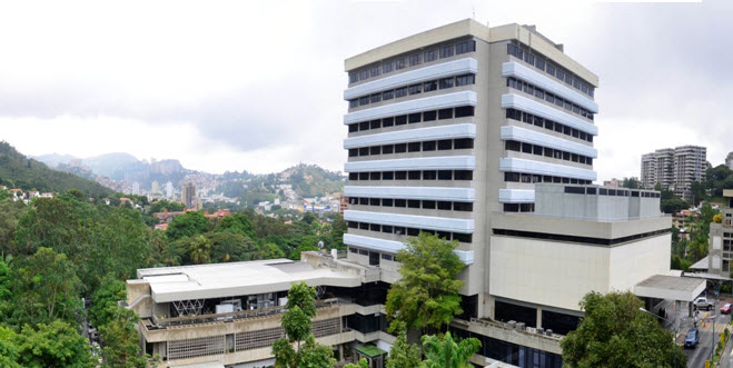 Centro Médico Docente La Trinidad cumple 50 años de su fundación