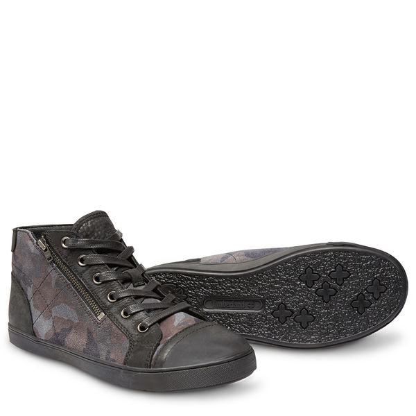 Timberland presenta los Deering Side Zip Chukka