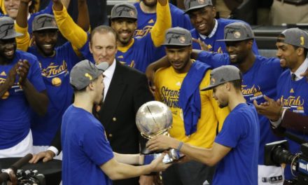 Los Golden State Warriors vencieron a los Oklahoma City Thunder y clasificaron a la final de la NBA
