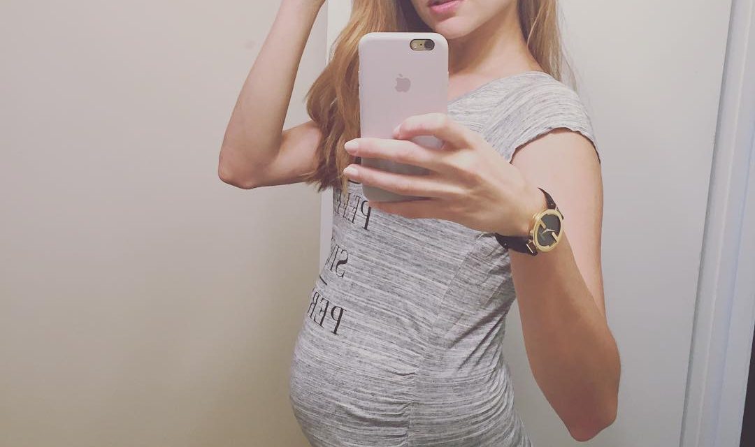 Natalia Jiménez muestra su pancita de embarazada (+Foto)