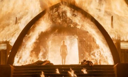 Emilia Clarke ‘Daenerys Targaryen’: entre desnudos y llamas en ‘Game of Thrones’ (+Fotos)