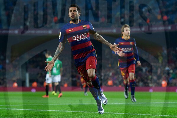 Dani Alves deja al Barça y fichará por la Juventus