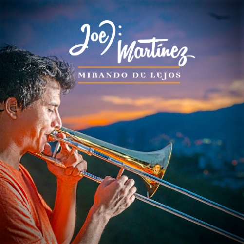 Joel Martínez imagina y aprende »Mirando de Lejos»