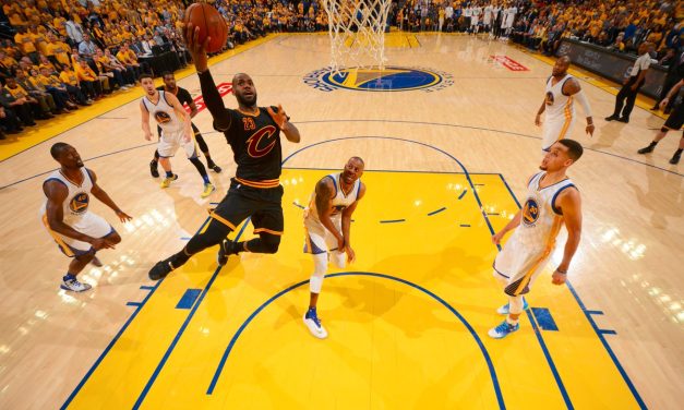 Cavaliers vencen 112-97 a Golden State y deja la serie 3 a 2 a favor de los Warriors