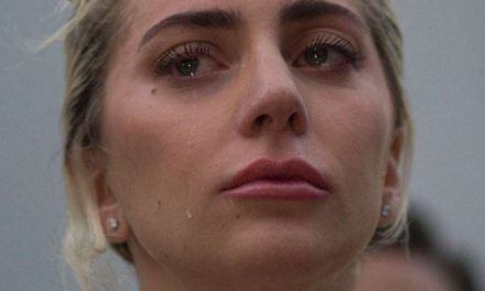 Entre lágrimas, Lady Gaga Leyó nombre de víctimas de la masacre en Pulse (+Video)