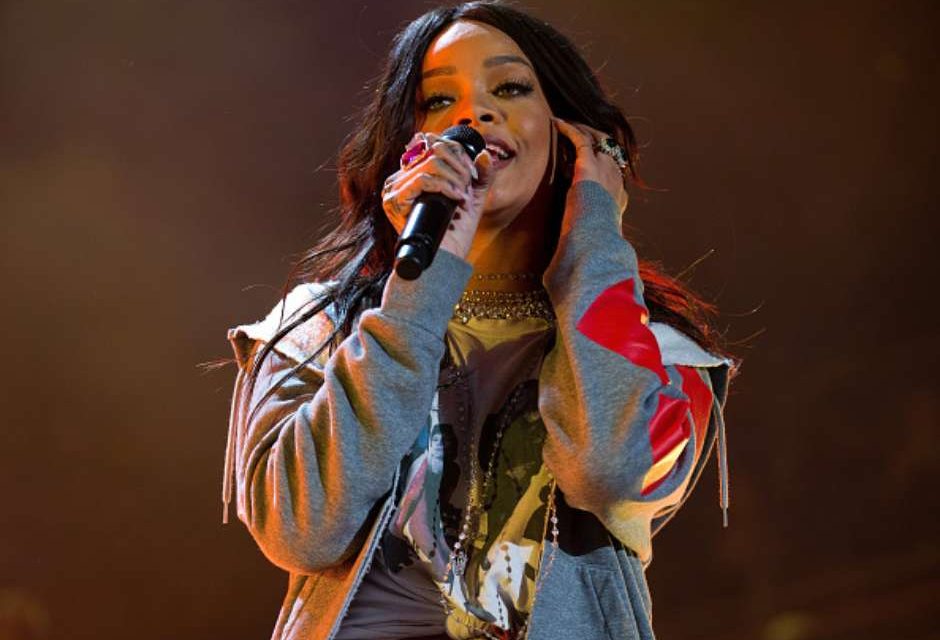 Rihanna cancela gira en Sudamérica por temor al Virus Zika