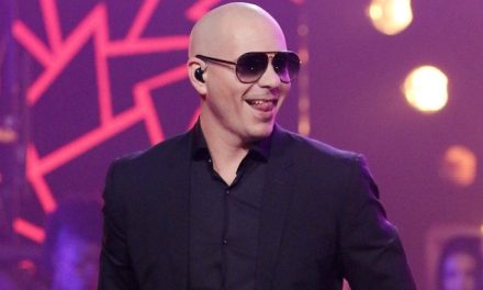 Pitbull tendrá su estrella en el Paseo de la Fama de Hollywood.