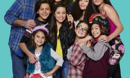 Disney Channel estrena ATRAPADA EN EL MEDIO