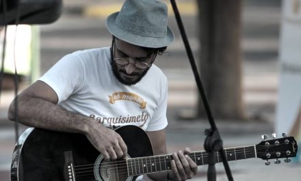 Jesús Tomed deja en alto el nombre de Venezuela en el disco indie tributo a Juan Gabriel
