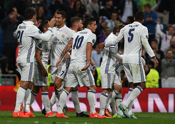 El Real Madrid lo dio vuelta y sobre el final venció al Sporting