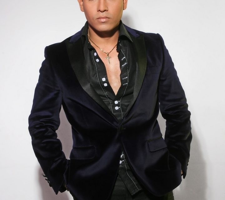 Miguelangel se estrena en la palestra musical con »Solos tú y yo»
