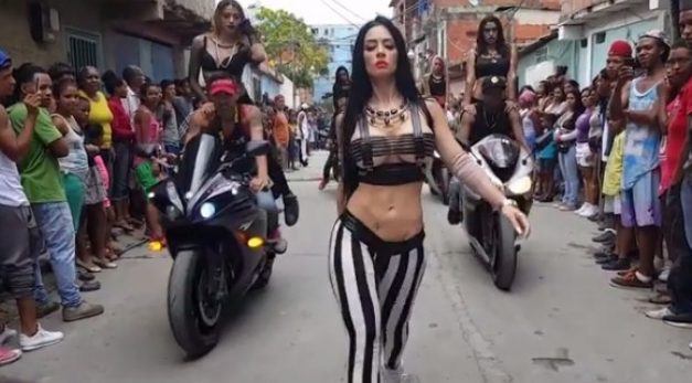 Diosa Canales grabó video de «Sexy dale» en el barrio caraqueño Pinto Salinas (+Vídeos Tras Camara)